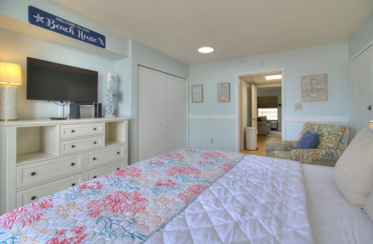 SINGLE CONDO UNIT 808