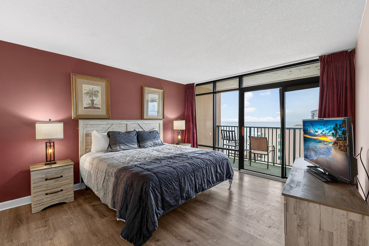 DOUBLE CONDO UNIT 1107